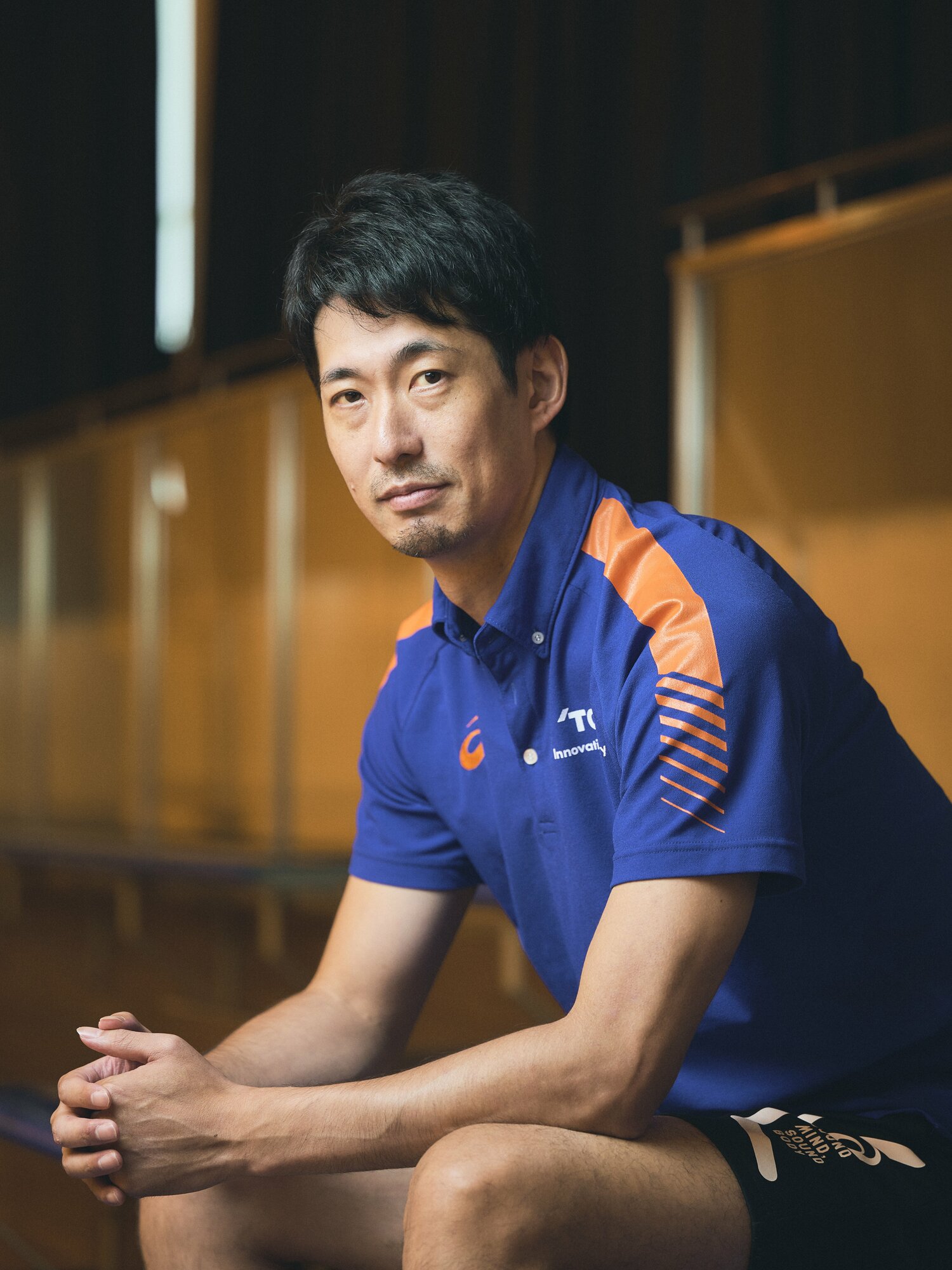 現役引退後はコーチを経て、5シーズンにわたって監督を務めた篠田歩(44歳)。昨季限りで退任し、現在はシニアマネージャーとしてチームを支えている(2023年撮影) ©︎Yuki Suenaga