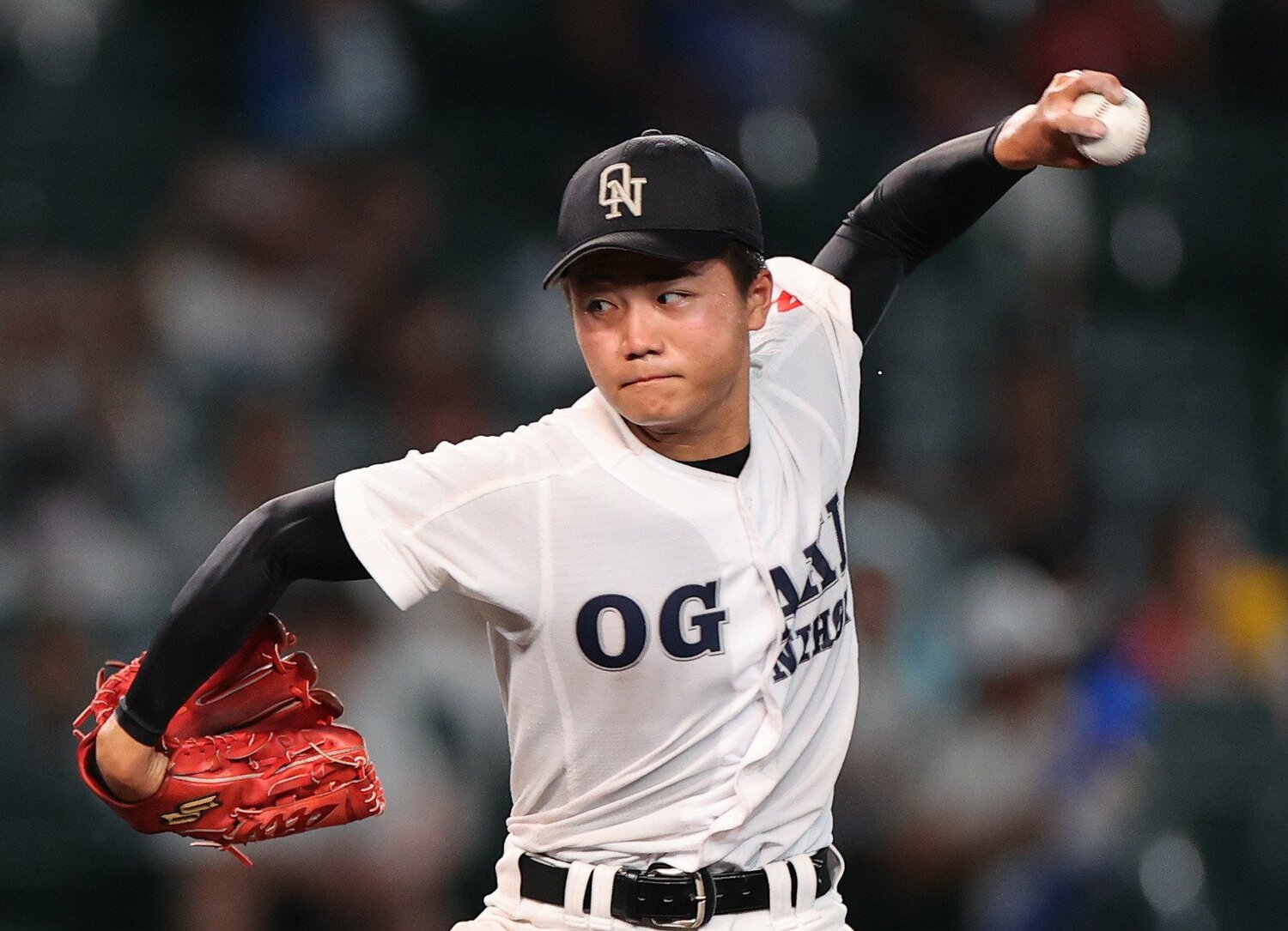 今季で勇退した阪口慶三監督の勧めでサイドスローとなり、開花した矢野海翔　©JIJI PRESS