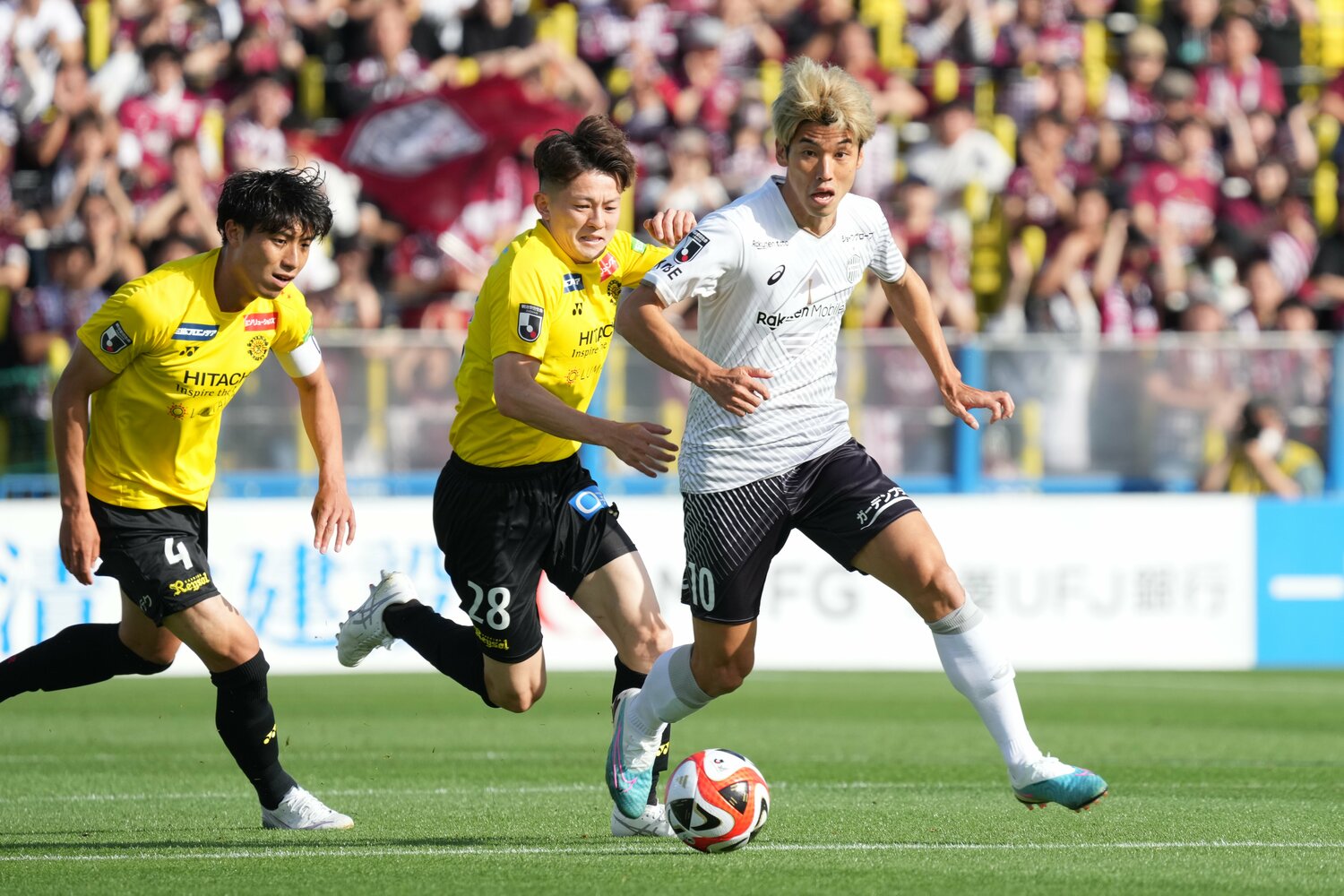 首位の神戸を牽引する大迫勇也。自身も得点ランキングのトップを快走している　©Etsuo Hara/Getty Images