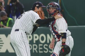 【人気】WBC甲斐拓也“まるでマンガ”の逆転人生「ドラフト最下位の序列に苦悩」…“170cmのキャッチャー”泥まみれの姿が忘れられない