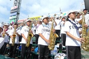 【深掘り】豊橋中央の応援でまさか…“超異例の助っ人”が出現「地方大会決勝で敗れた相手」を東邦がサポート「同じ愛知の仲間」「即答でOK」甲子園ウラ話