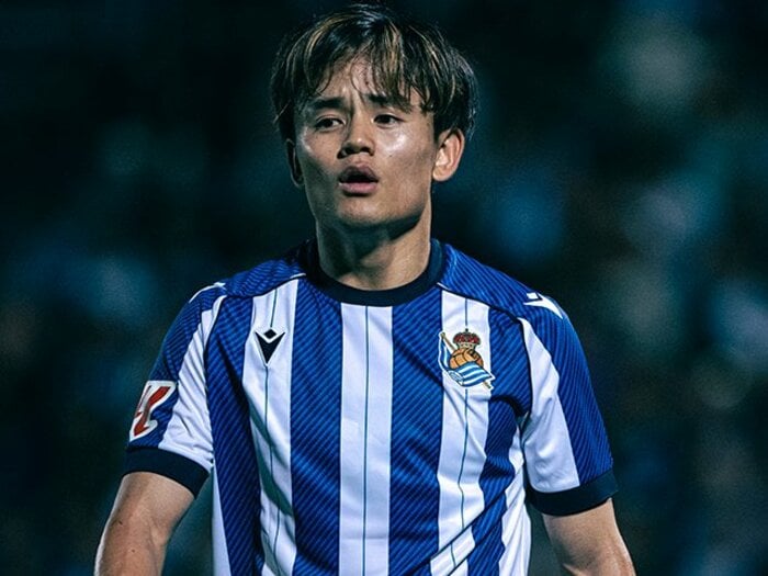 「じつは久保建英在籍ソシエダとは…」ヤスダグループの“評判ガタ落ち”バルサ遠征騒動は茶番「株を上げたのは楽天だ」スペイン人記者ズバリ＜Number Web＞ photograph by Takuya Sugiyama