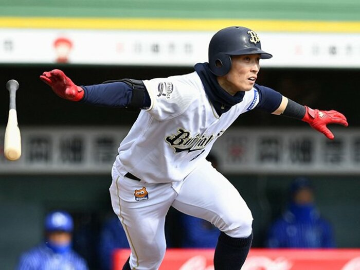 オリックス守備力アップのキーマン。駿太は打球方向を読み切って守る。＜Number Web＞ photograph by Kyodo News