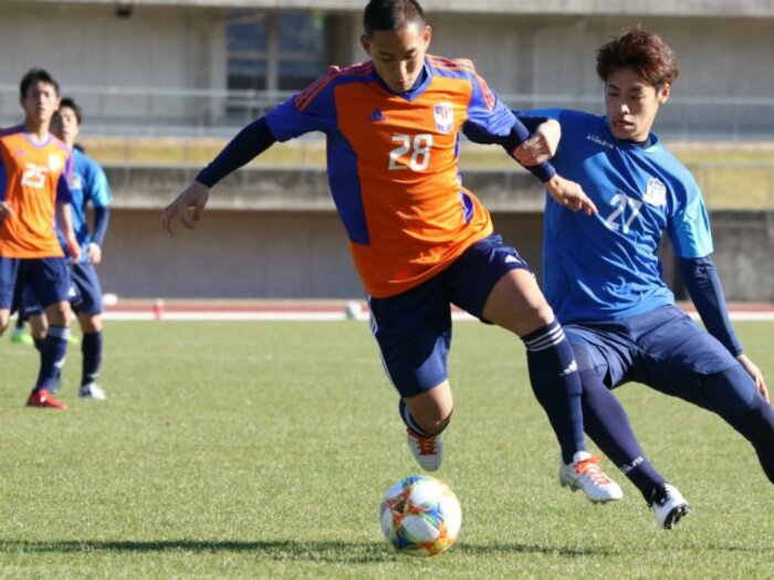 J2新潟・早川史哉が復帰できたから楽しめる「サッカーの難しさ」とは。<Number Web> photograph by Takahito Ando