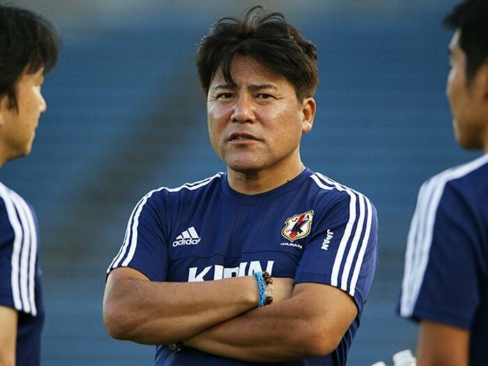 漂う停滞感の原因は「成長の遅さ」。バラバラなU-22、挽回の一手は？＜Number Web＞ photograph by J.LEAGUE PHOTOS