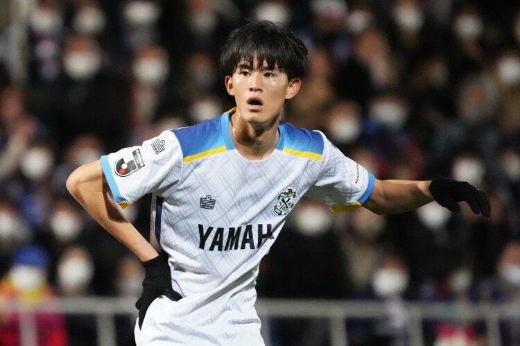 3／4）身長192cm「異次元のポテンシャル」…W杯で注目“規格外FW”後藤