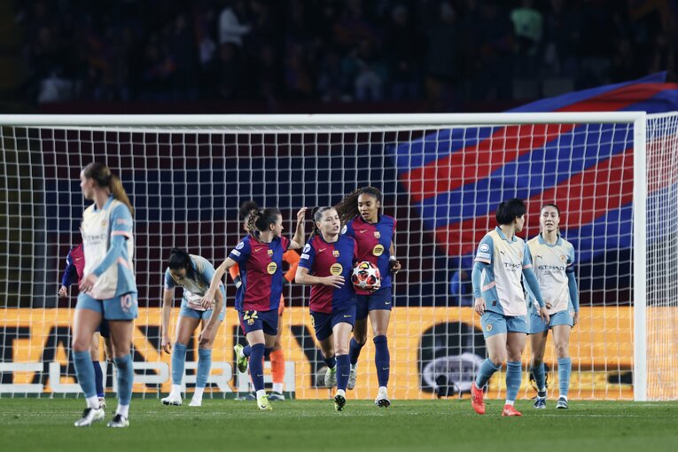 先制ゴールのピナ、23歳の若手も台頭してきているバルサ　©Daisuke Nakashima