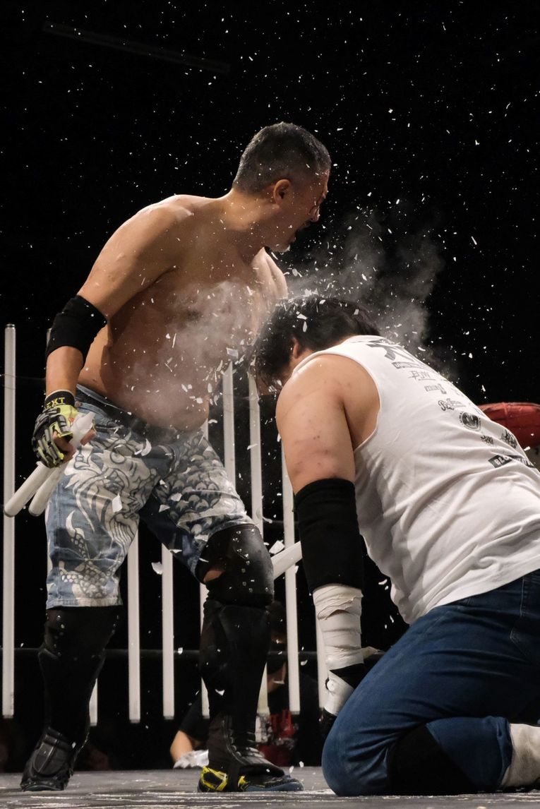 デスマッチファイター・ドリューは血がドクドク流れても試合を止めなかった 「ケガある、傷ある。でもやる。大好きだから」(55)