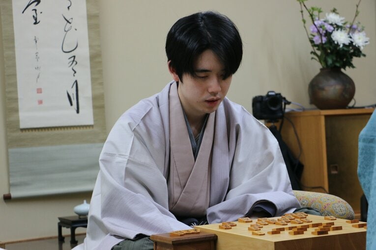 王将戦第5局、激選後の2人の様子（写真は右に続きます）　©Shintaro Okawa