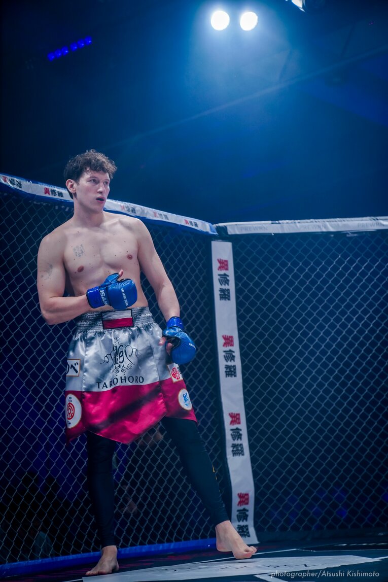 川島悠汰vsポーランドの刺客　©BreakingDown