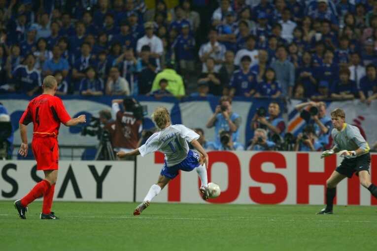 2002年日韓W杯ベルギー戦、鈴木隆行の“つま先ゴール”　©JMPA