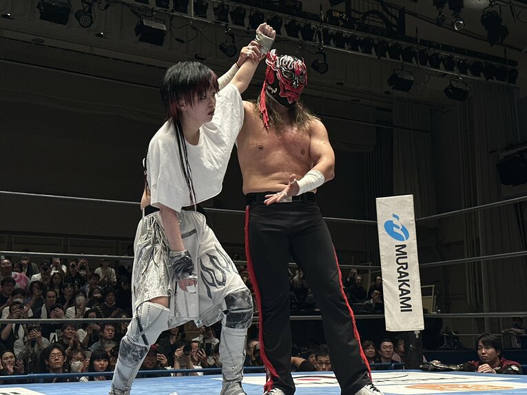 タカタイチマニアでは女子選手Aoiとのシングルマッチも実現