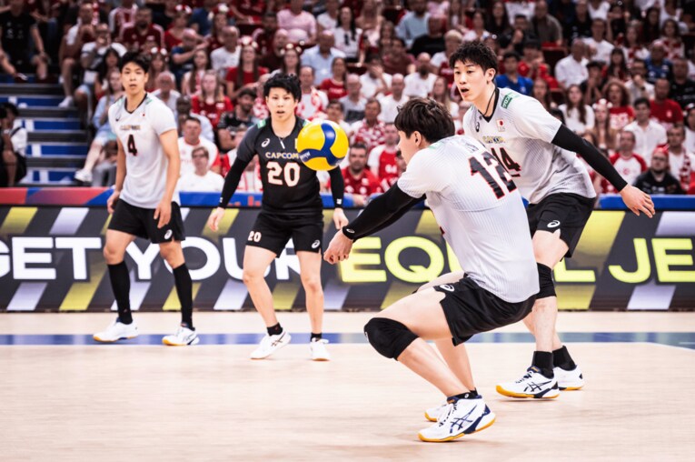 ネーションズリーグ準決勝（vsポーランド）©︎FIVB
