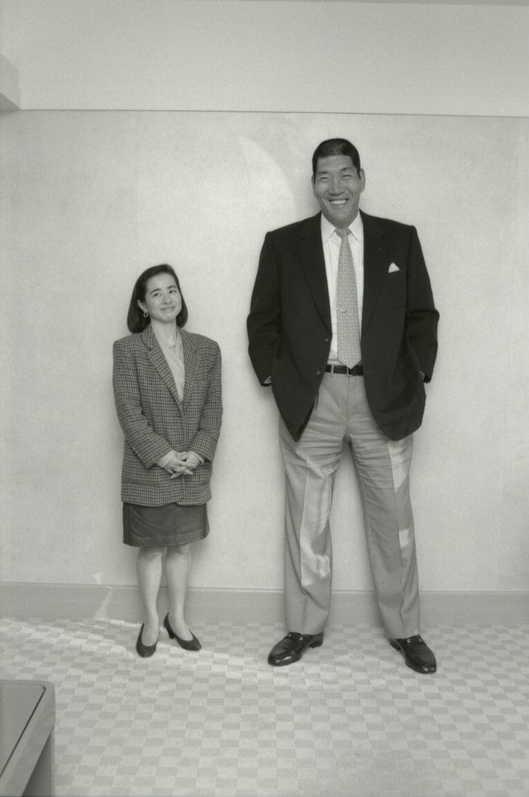 ジャイアント馬場と阿川佐和子の対談。両者の身長差に注目　©BUNGEISHUNJU