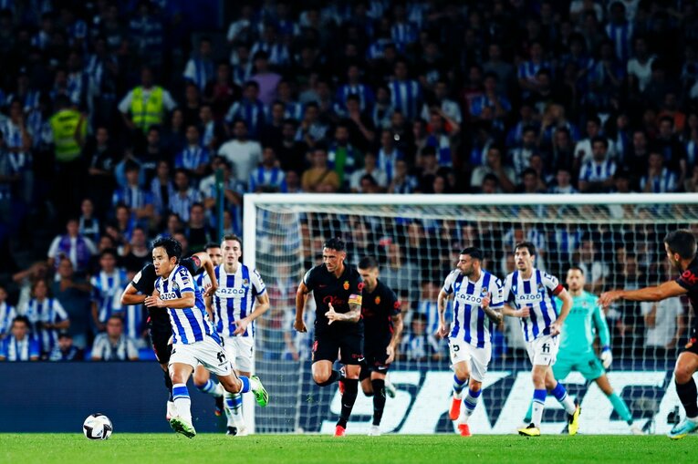 「クボは戦える＋鬼気迫るプレー」決定機逸もソシエダサポ“交代後の拍手”が示す高評価…久保建英vs古巣マジョルカを撮った(63)