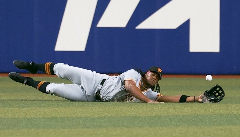 まずい守備を連発していたウォーカー　©︎KYODO