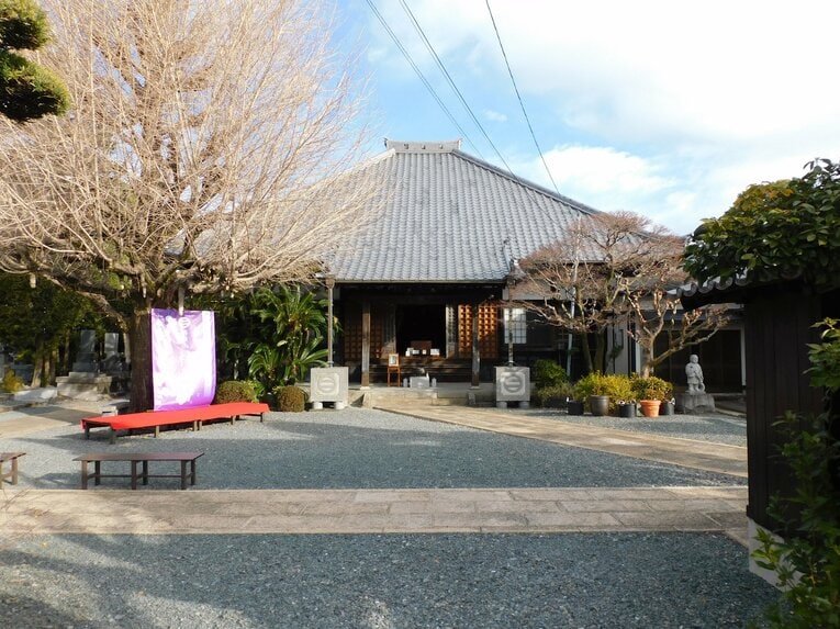 五藤さんが副住職を務める林入寺　©Jun Aida