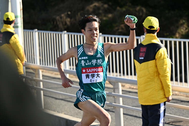 区間2区の快走で青学大に勢いをもたらした1年生の太田。山本にとっては高校時代からのライバルだ　©AFLO