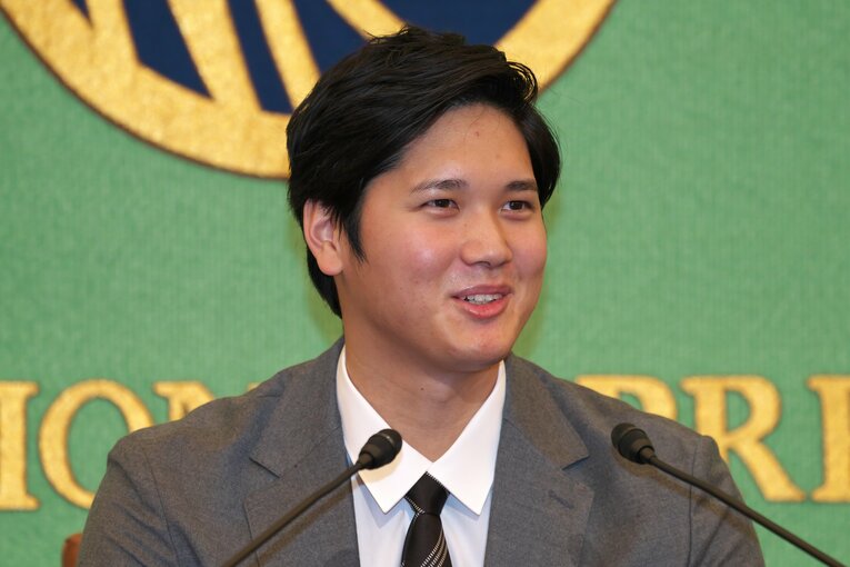 大谷翔平の記者会見「質問レベルが低すぎ」論争で思い出す、引退の浅田真央に「トリプルアクセルに声をかけるなら？」の意外な結末(13)