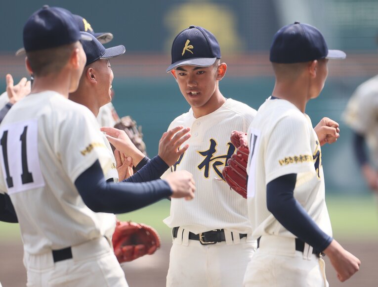 神村学園のエース・龍頭汰樹は横浜相手に完封で織田に投げ勝った　©JIJI PRESS