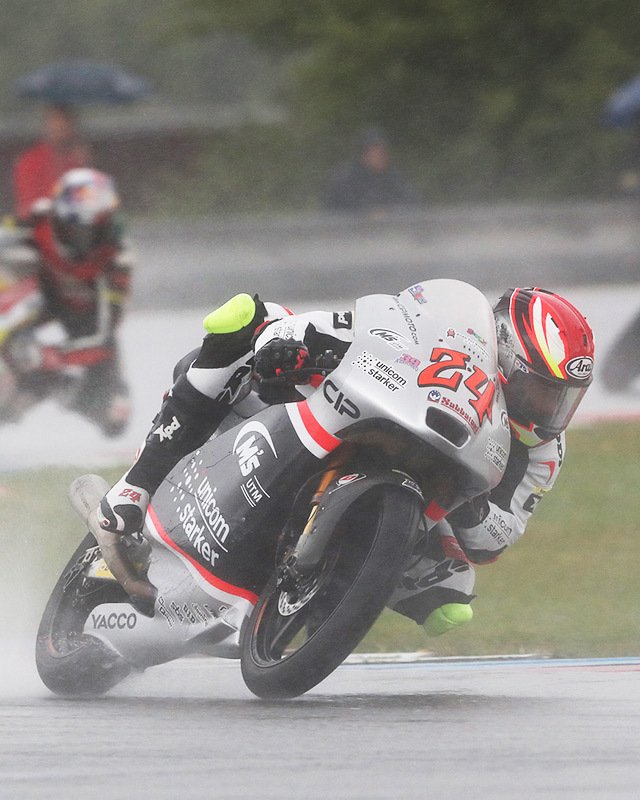 いつかはホンダで優勝争いを――。Moto3鈴木竜生が目指すトップへの道。