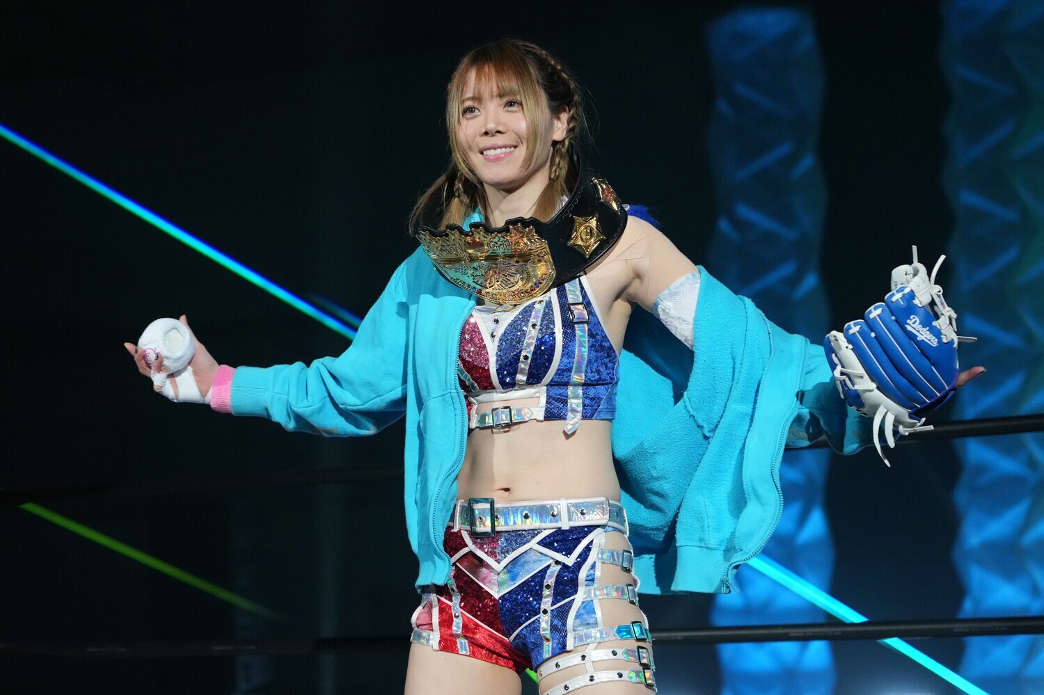 スターダムのアイコンとして君臨する岩谷麻優 ©Essei Hara