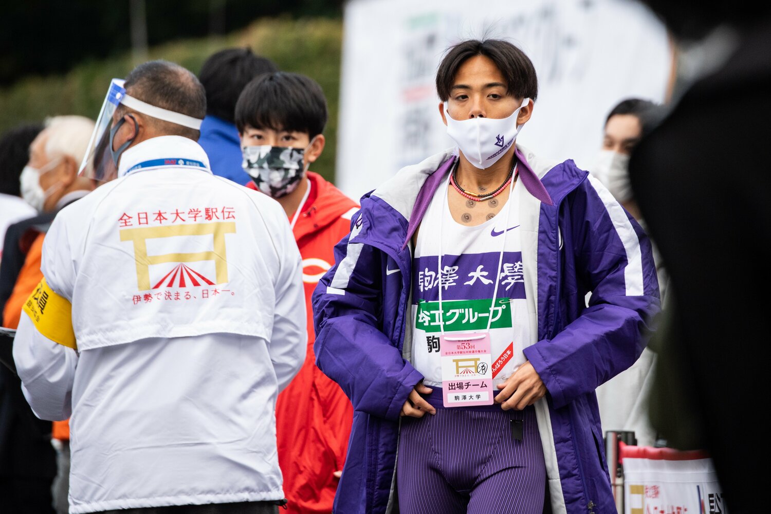 スタートに向け準備する1区佐藤　©Nanae Suzuki　