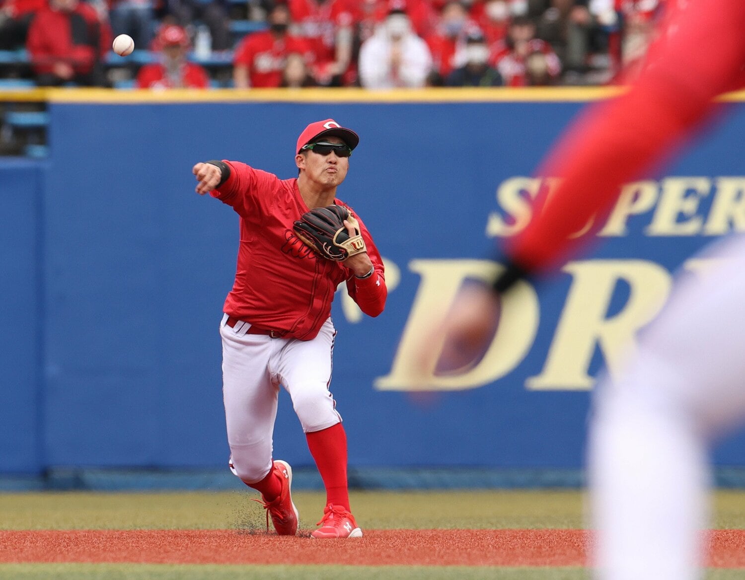 不動のショートを期待されながら、小園の今季の出場は全試合数の3割程度にとどまる ©JIJI PRSS