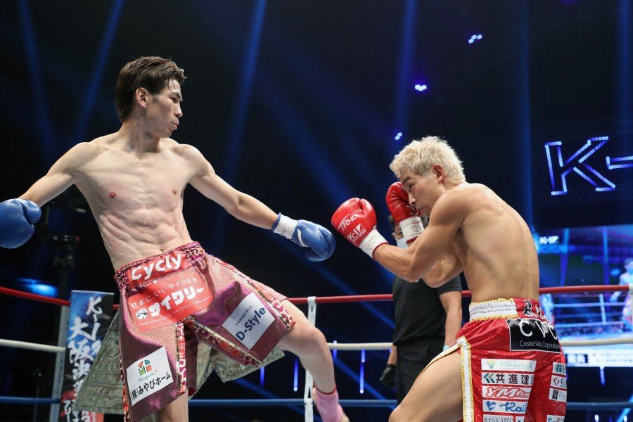 レオナと大岩の準決勝 ©K-1