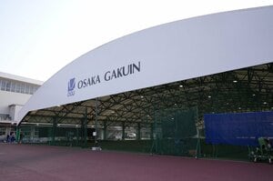 大阪“ナゾの優勝候補”どんな高校？ 大阪桐蔭に「2-23」大敗から7年…「1年生部員75人」「江夏豊の母校」「スーパー中学生も入学」佐賀・長崎からも選手集結、優勝候補の中身