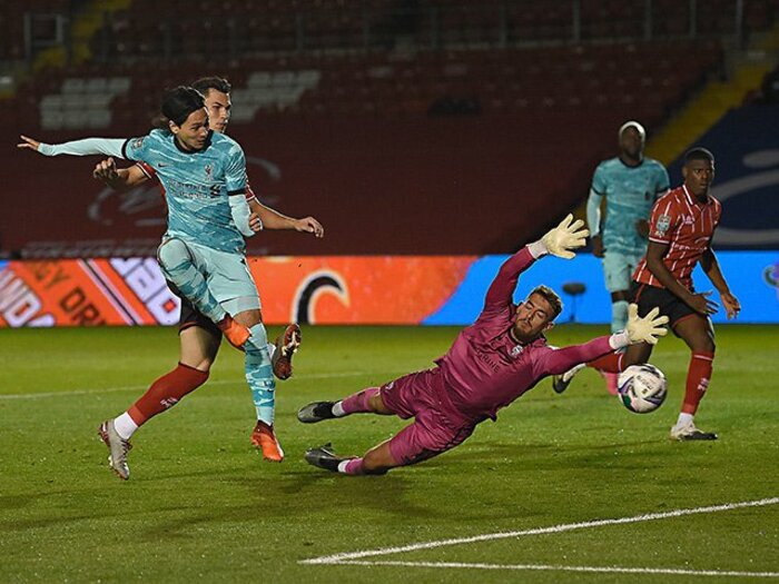 南野拓実とリバプール同僚の「2年目」は、誰にとってもキャリアの勝負所＜Number Web＞ photograph by Getty Images