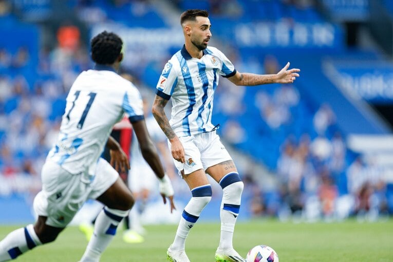 ソシエダの心臓部、中盤のブライス・メンデス