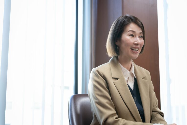 「ヒョウ柄の水着」で話題を集めた選手の告白「恥ずかしいという気持ちは全くない」“ビーチの女豹”浦田聖子が語るビーチバレーのユニフォーム改革(3)