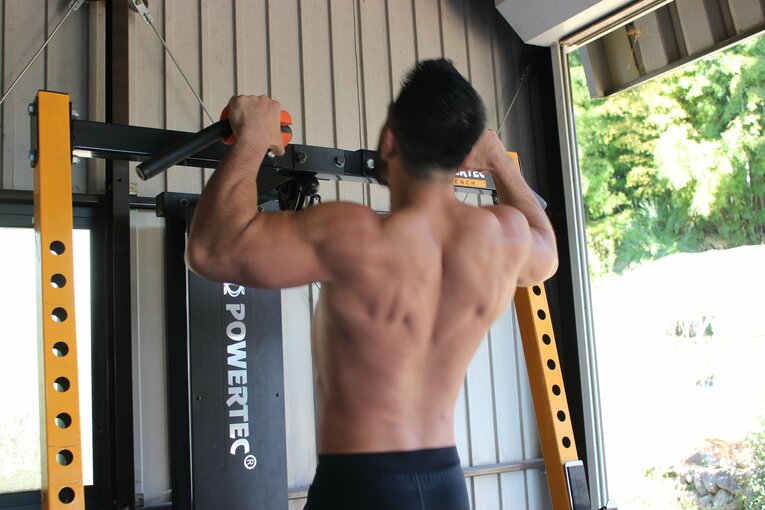 グリップを太くして負荷をアップ（2枚目／全3枚）©Number Web