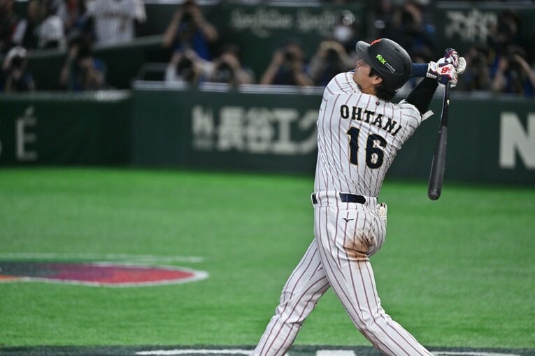 この日も度肝を抜く一発を放った大谷　©Hideki Sugiyama