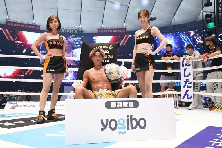 東京ドーム『THE MATCH 2022』でラウンドガールを務める宮原華音　©THE MATCH 2022/Chiyo Yamamoto