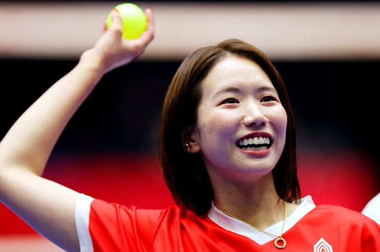 引退セレモニーでファンに最後の挨拶をした古賀紗理那（28歳）　©Naoki Nishimura/AFLO SPORT