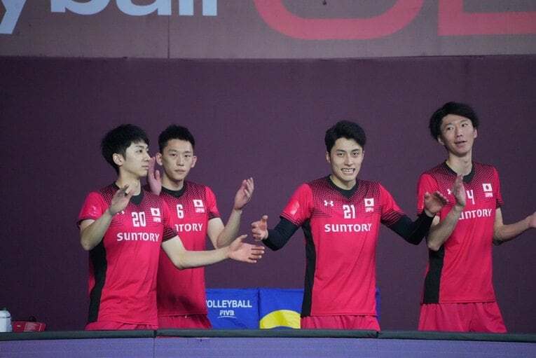 高橋藍の兄・塁（21番）もサントリーサンバーズ所属　©︎SUNTORY SUNBIRDS©︎SUNTORY SUNBIRDS