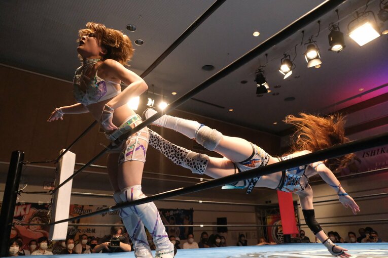 安納サオリ「誰よりも目立って、一目惚れさせる」 華やかさの裏で、人気女子プロレスラーが明かした“苦悩と決意”「遠慮なんかしてられない」(33)