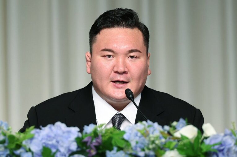 6月9日の会見で日本相撲協会を退職することを発表した白鵬。不満を述べることなく、静かに協会を去った ／ photograph by JIJI PRESS