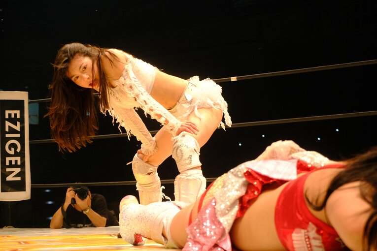高校3年生の女子プロレスラー・心希（しんの）【スワイプするとそのほかの写真もご覧になれます】©Norihiro Hashimoto