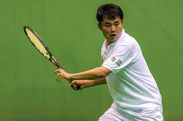 高校時代の1997年に開催されたなみはや国体で優勝もしている杉村氏。特にそのサーブに関しては、プロレベルにあったと言われている。 ／ photograph by Takuya Sugiyama