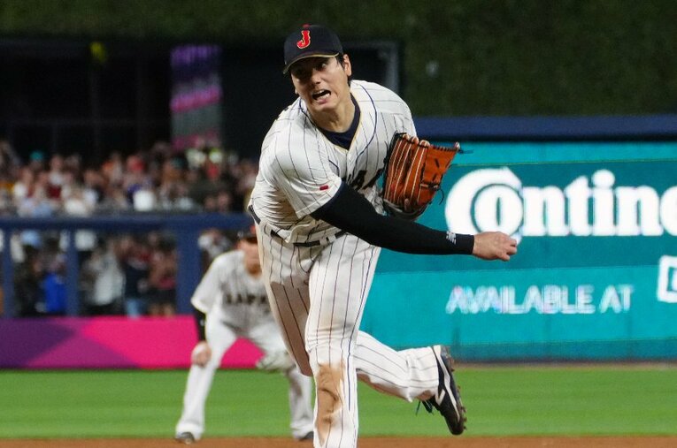 WBC決勝戦で同僚マイク・トラウトから三振を奪い、日本を世界一に導いた大谷翔平。「漫画のようなストーリー」の裏側に、番記者が迫った ／ photograph by Getty Images