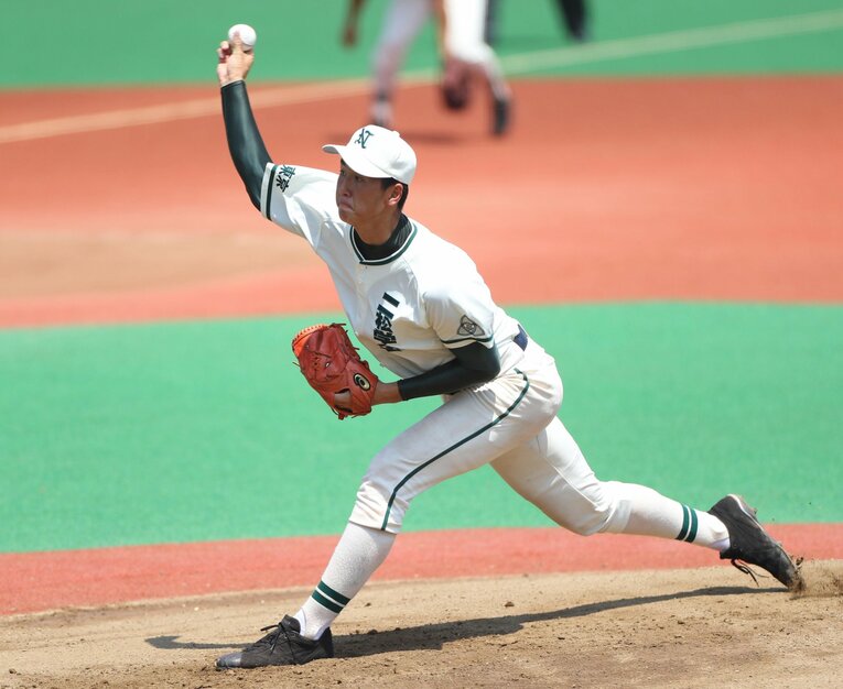 二松学舎大附時代の秋広　©Sankei Shimbun