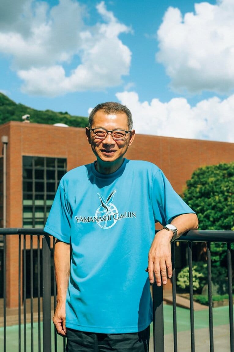 桜丘高校時代の富永を指導した江崎悟氏　©︎Asami Enomoto