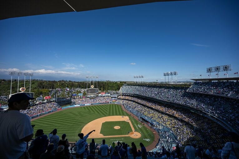 【現地開幕戦】圧巻のドジャー・スタジアム　©Nanae Suzuki