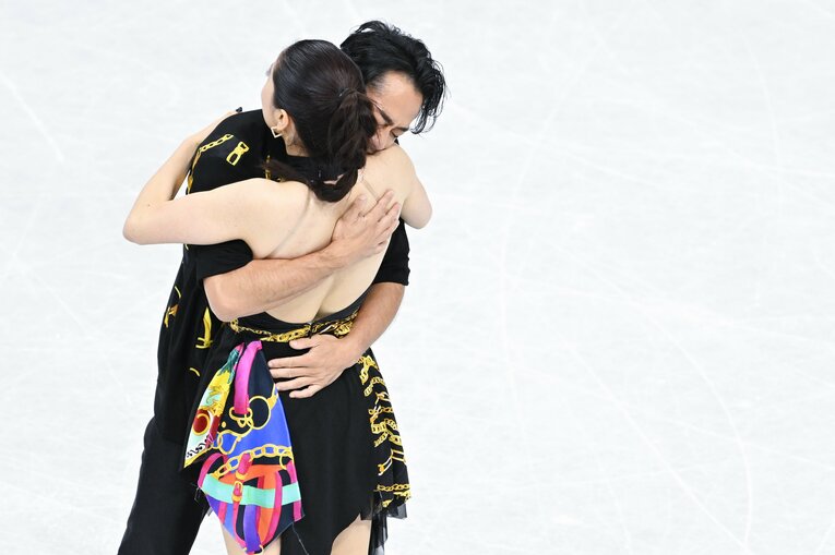 リズムダンスの演技 ©Asami Enomoto