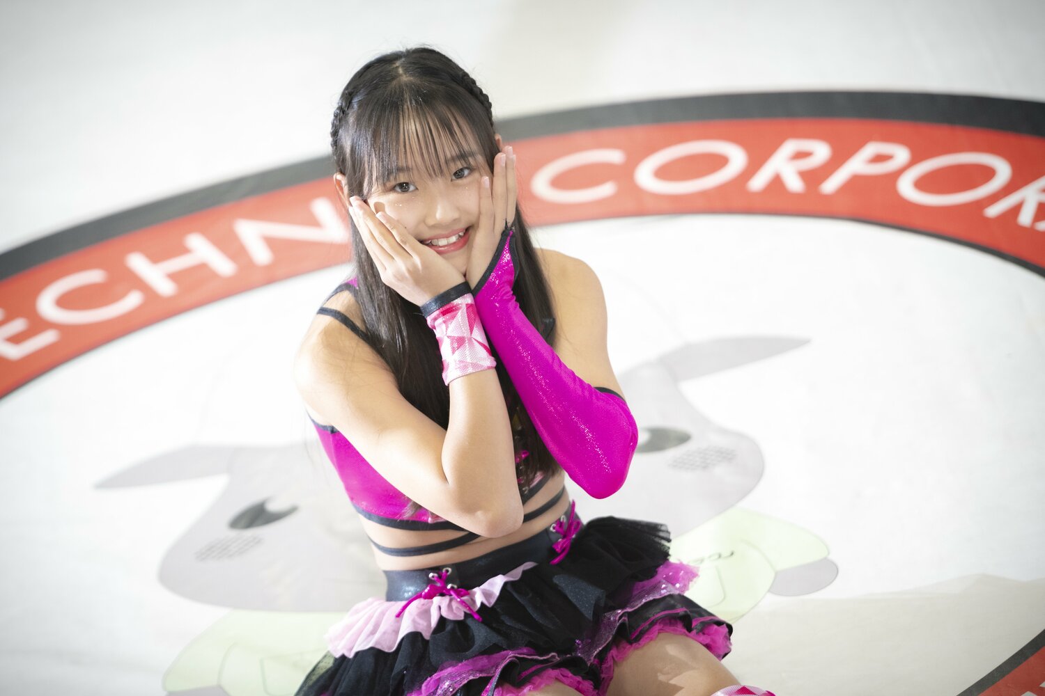 中学1年生の女子プロレスラー誕生 リングでは この野郎 って気持ちが出ます 新人 美蘭の闘いを同級生も応援中 特別グラビア プロレス Number Web ナンバー