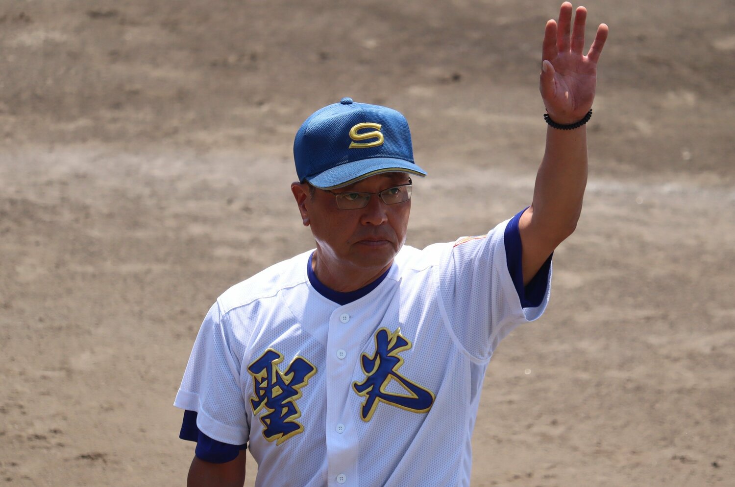 聖光学院の斎藤監督。初戦では連合チーム相手に「まさかの苦戦」があった　©Genki Taguchi