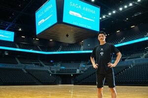 「SAGAアリーナでプレーオフをやらせて欲しい」佐賀バルーナーズのヘッドコーチが「クビを覚悟」で県知事に直訴した理由とは？